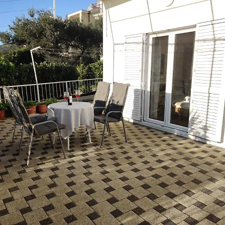 Mate Apartment